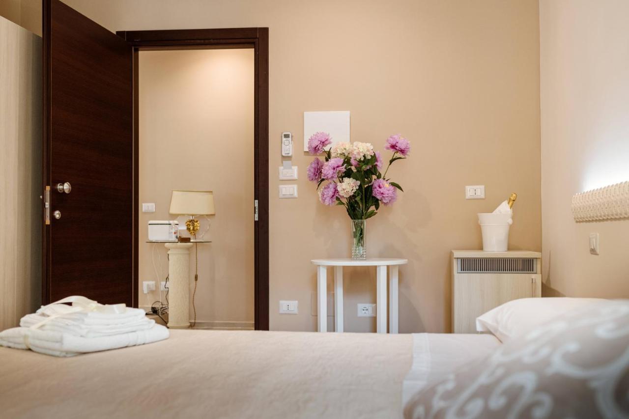 Baroccosuite Lecce Exterior foto